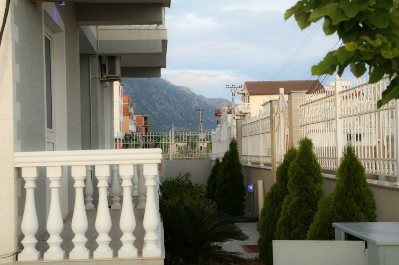 Doci Seven Hotel Velipojë Extérieur photo